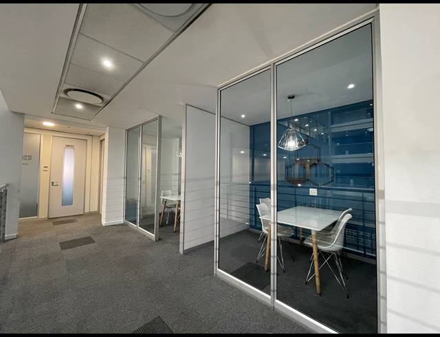 35M² OFFICE TO LET IN SANDTON CENTRAL